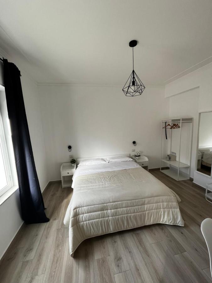 Dimora Sicula Guest House 카타니아 외부 사진